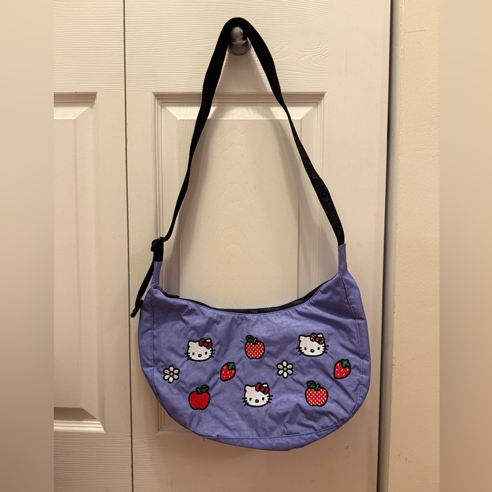 BAGGU Lavender Crossbody Bag with Black Strap